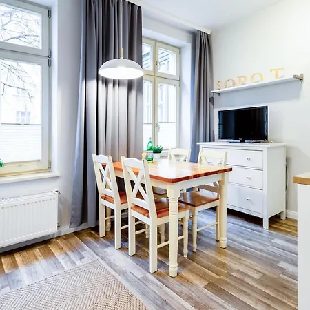 Sanhaus Apartments - Villa Haffnera Apartment Zoppot